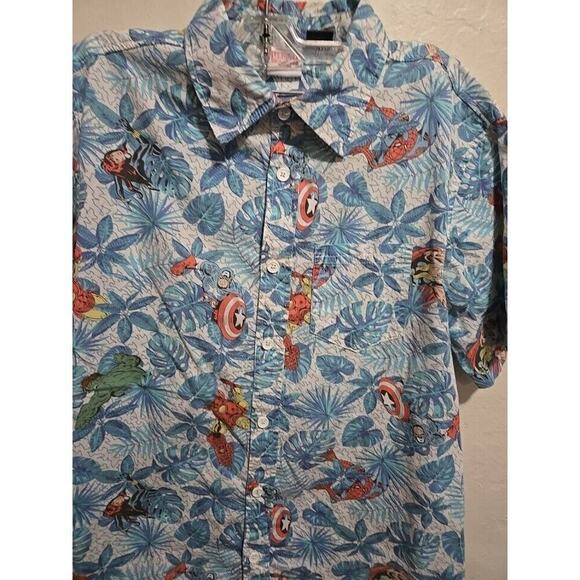 Marvel Avengers Hawaiian Print Button Up Shirt Men’s Small Short Sleeve Cotton - Picture 2 of 14